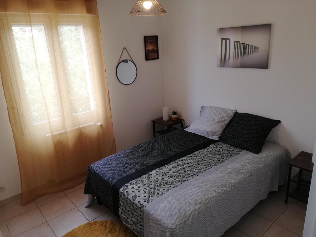 Superbe Appartement De 90M2 A Uzes Super Equipe Avec Garage Et Grand Parking Privatif Экстерьер фото